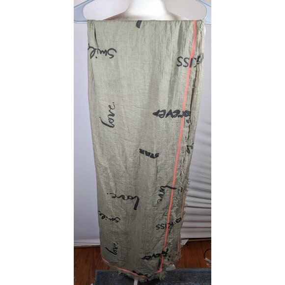 Codello Grey Love Print Scarf With Pink Contrast Stitching - Picture 9 of 9